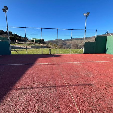Mansion Con Jacuzzi A 40 Grados, Gran Piscina Y Padel Villa El Tiemblo Eksteriør billede