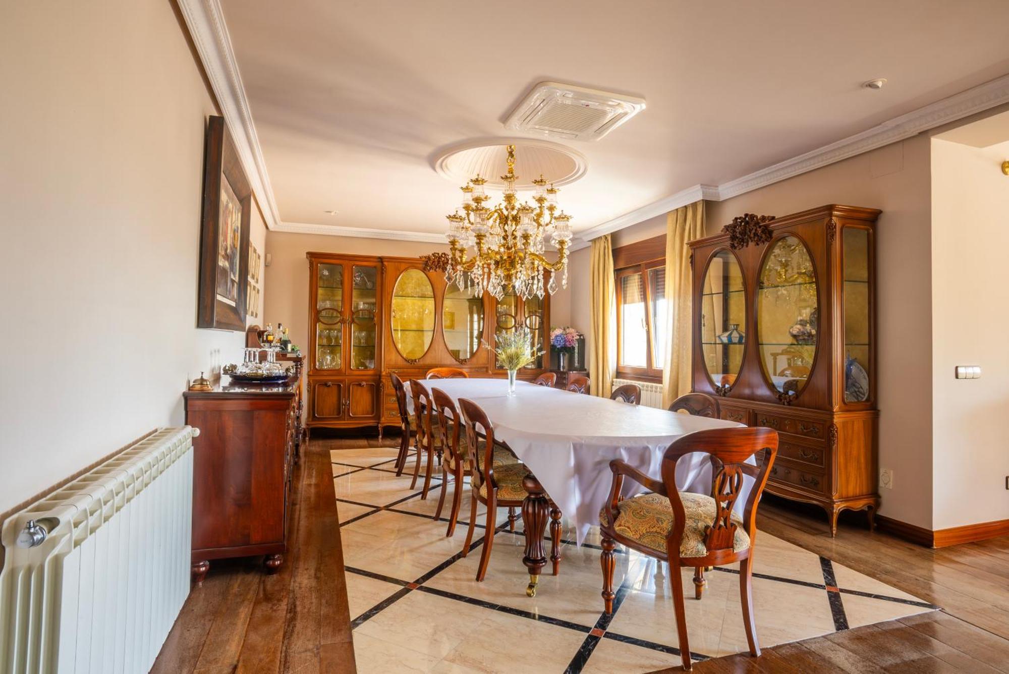 Mansion Con Jacuzzi A 40 Grados, Gran Piscina Y Padel Villa El Tiemblo Eksteriør billede